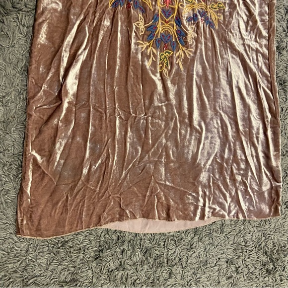 Johnny Was NEW Simona Embroidered Rayon Silk Velvet Dress Size M - Picture 3 of 14